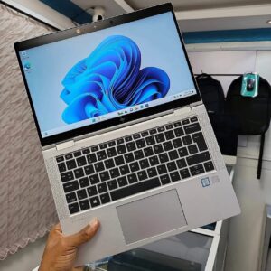 HP EliteBook 1030 G3 x360 8th Gen Intel Core i5-8250U @1.6GHz 8GB RAM 256GB SSD 13.3" FHD TouchScreen Display
