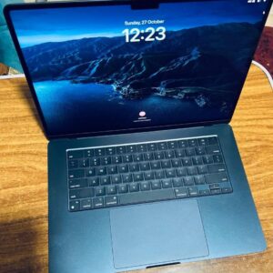 15-inch MacBook Air M3 8gb ram 256ssd