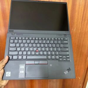 Lenovo ThinkPad X1 Carbon Ultrabook, Core i7-10510U, 16GB RAM, 512GB SSD, 14"