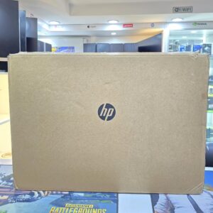 HP All in One Core i7 16GB RAM 512GB SSD 24" white 13th gen