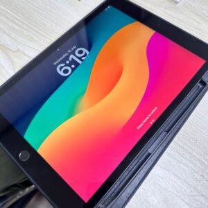 iPad (A2602) 2021 9th Gen 64GB Wi-Fi Only