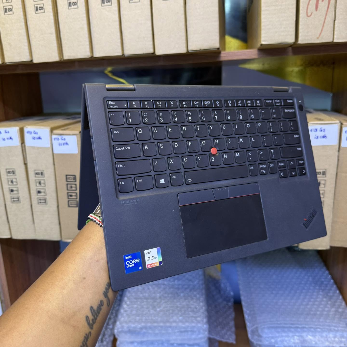 Lenovo Yoga X13 Gen 2 i5 11th | 16GB | 512GB | X360 Touch - Image 3