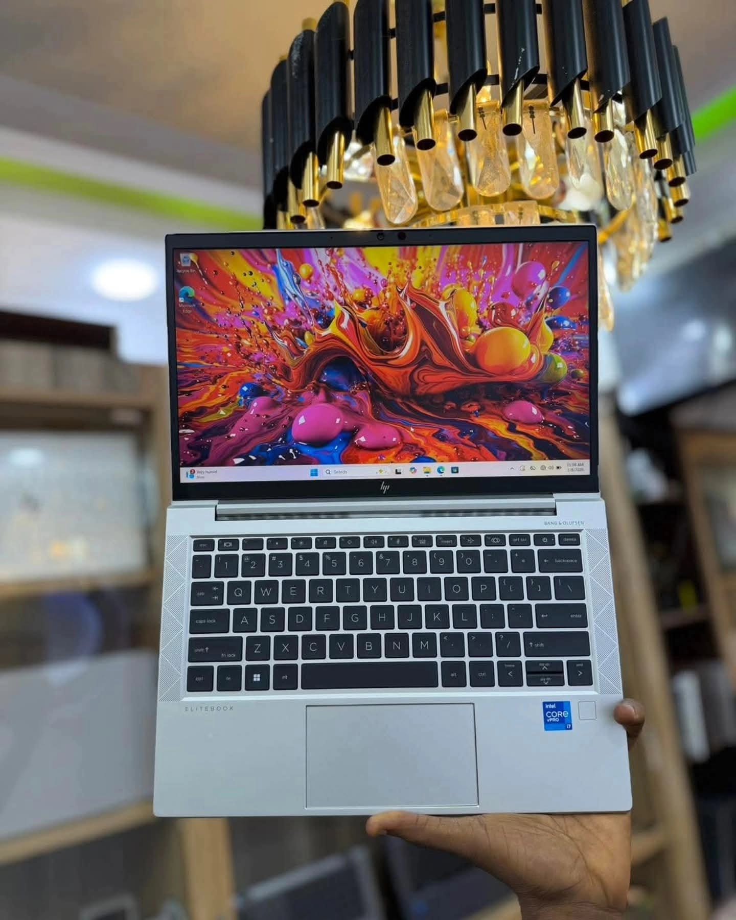 HP EliteBook 830 G8 i7 11th Gen Touch 16/512